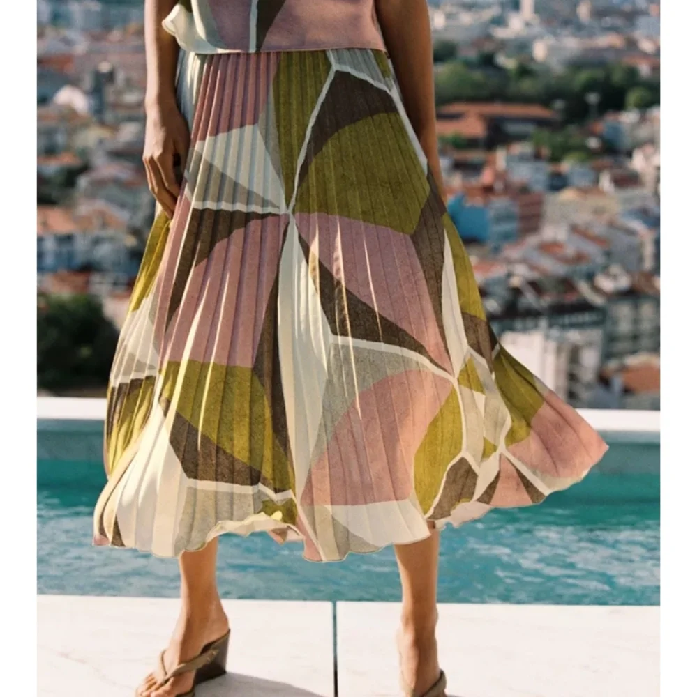 Zara Geometric Multicolor Pleated Midi Skirt Sz-M